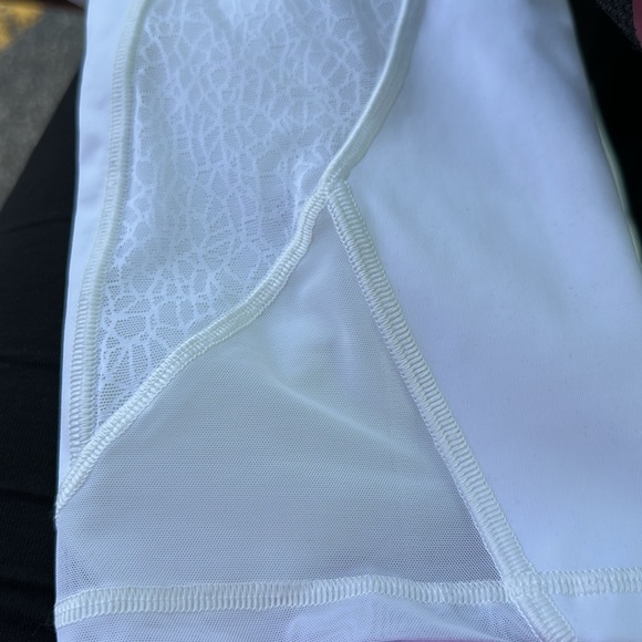 Lululemon Athletica White Leggings - Picture 4 of 5